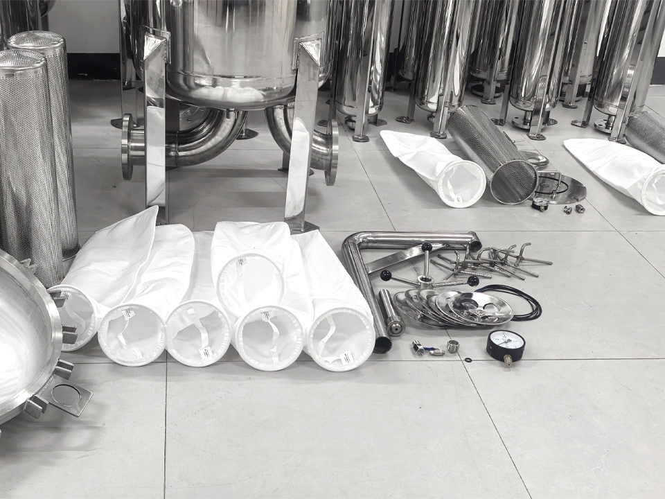 Sanitizing Stainless Filter Housings Between Changeovers 3 Sanitizing Stainless Filter Housings