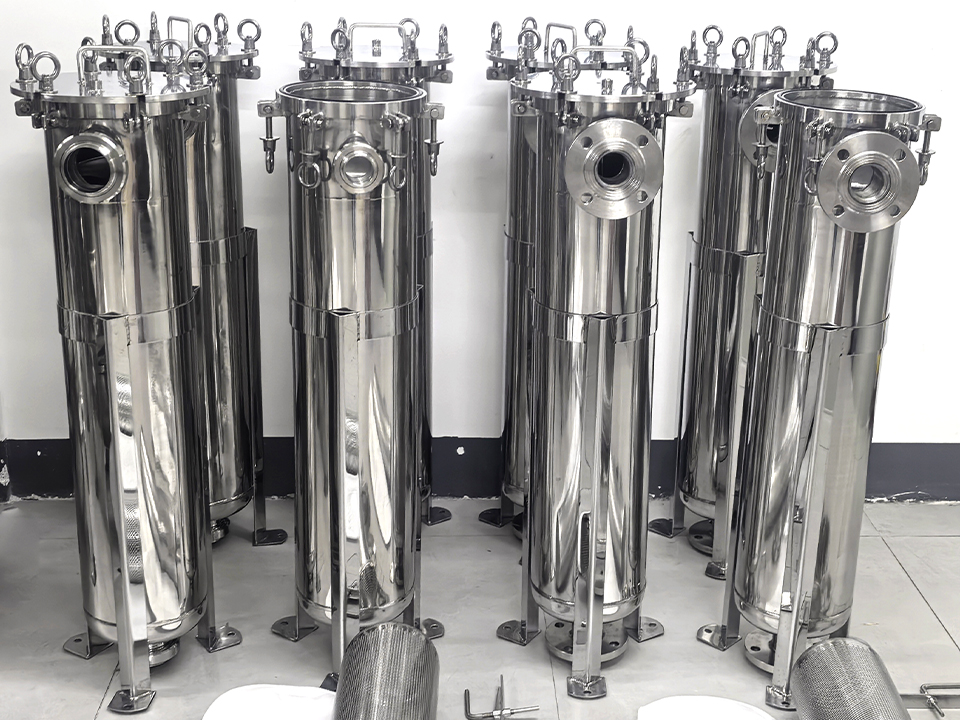Self-Sealing Filter