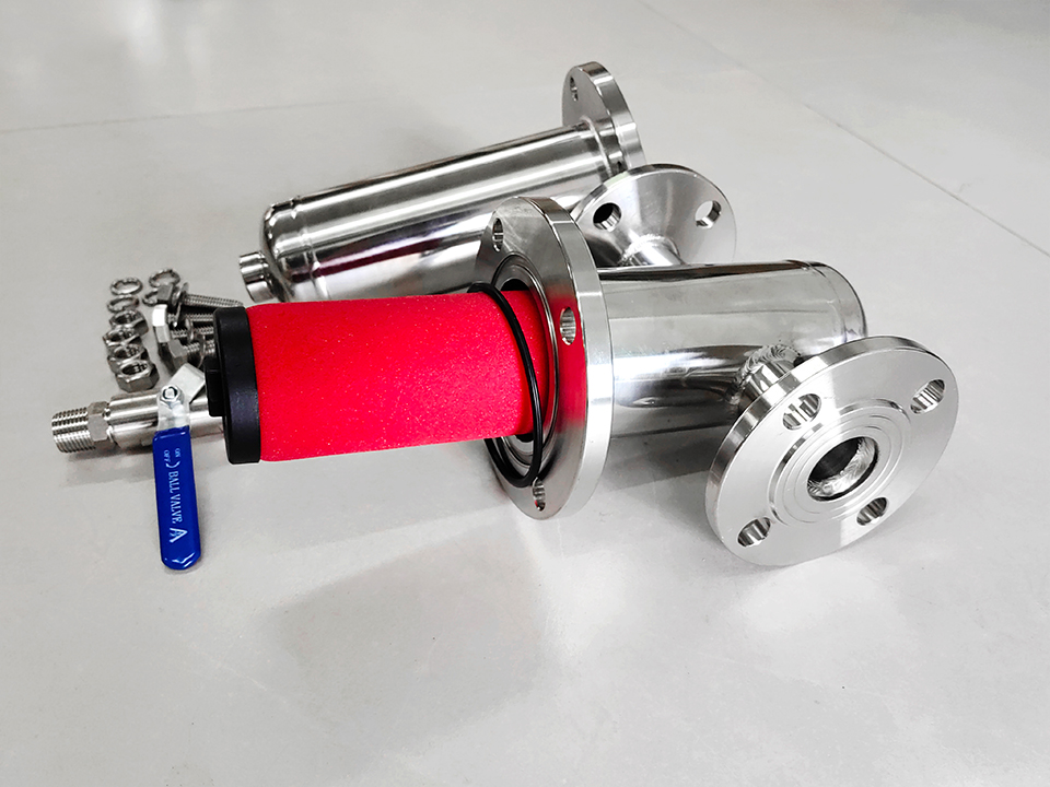 High-Flow Cartridge Housings for Containerized SWRO Skid Systems 4 High-Flow Cartridge Housings for Containerized SWRO Skid Systems