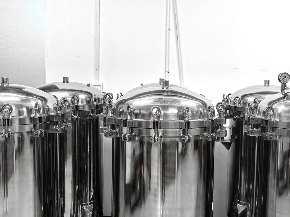 Oil Fouling in Filter Housings: Diagnosis and Prevention 4 Oil Fouling in Filter Housings