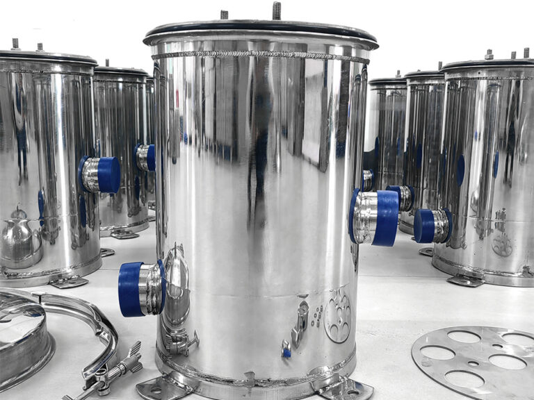 Stainless Housings for Commercial RO Skids in Hospital Systems 18 Stainless Housings for Commercial RO Skids in Hospital Systems