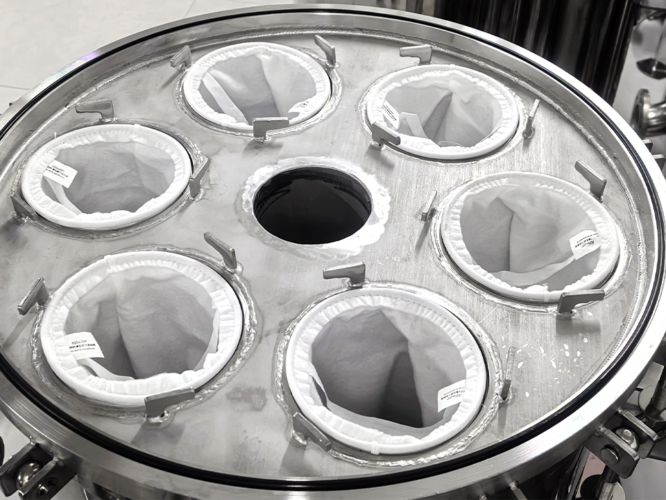 Filter Housing Selection for Viscous Food Product Filtration 2 Filter Housing Selection for Viscous Food Product Filtration