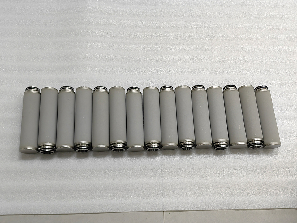 High Flow Filter Cartridge Compatibility Guide for OEMs 2 High Flow Filter Cartridge Compatibility Guide